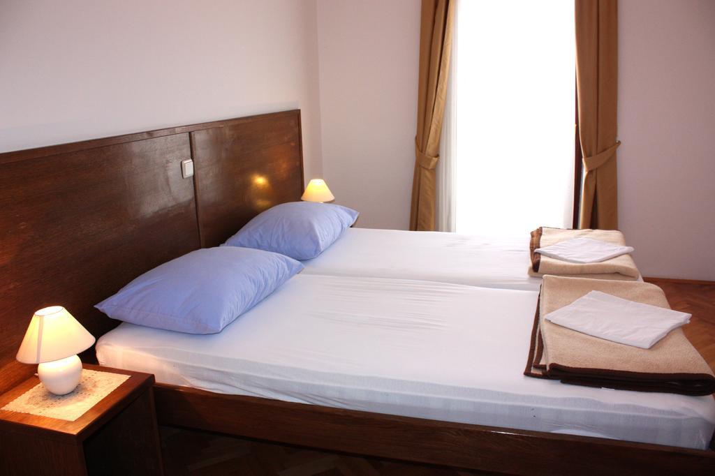 باغ Mb Bed&Breakfast الغرفة الصورة